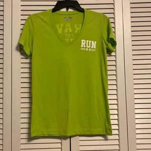 Under Armour T-shirt
